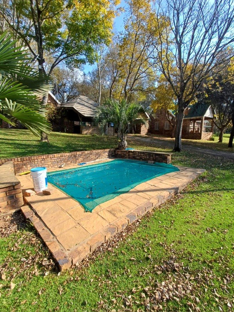 9 Bedroom Property for Sale in Willow Grange Free State